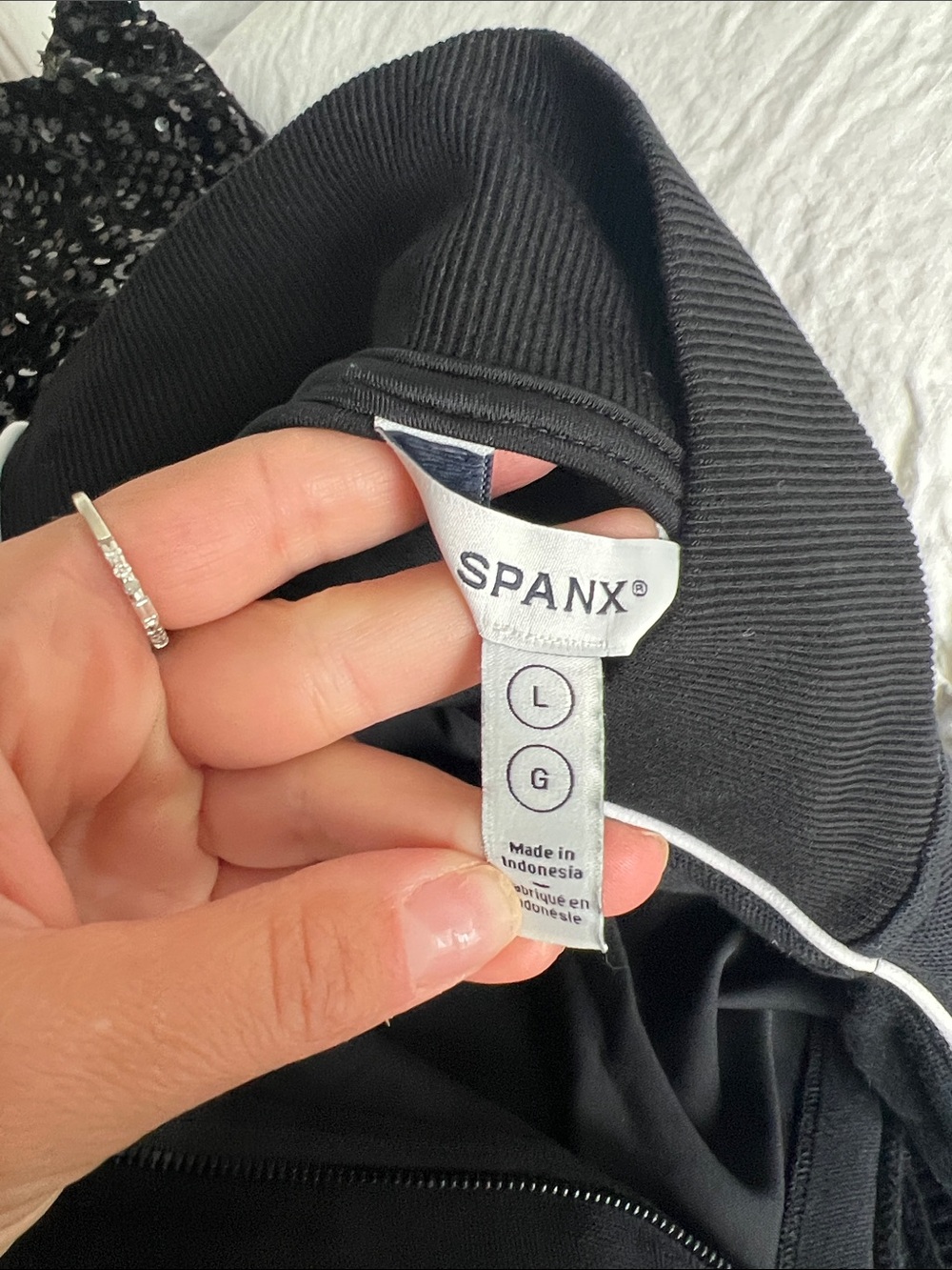 SPANX Airpique Black Long-Sleeve Jumpsuit with White Piping Large - Picture 6 of 7